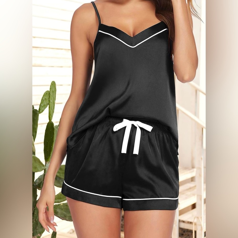 Satin Pajamas Women's Soft Sleepwear Lingerie Silk Cami Shorts Set Nightwear